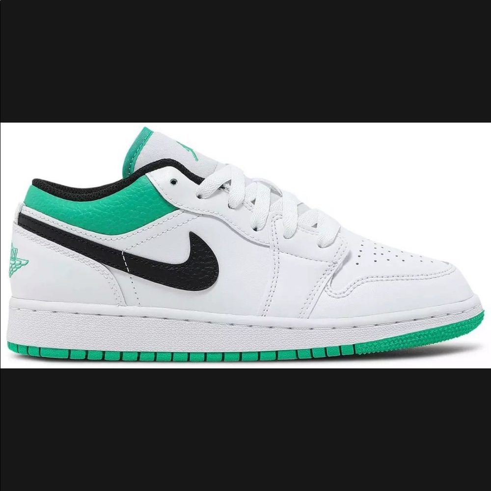 Nike Air Jordan 1 low “Lucky Green”